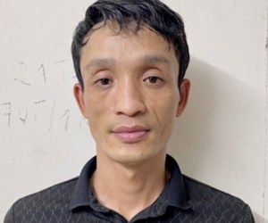 Nguyên nhân nữ thẩm phán bị tạt chất bẩn