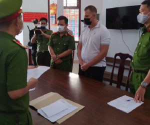 Đà Nẵng: Người đàn ông quốc tịch Đức sống ở chung cư cao cấp chuyên 'đá xế'