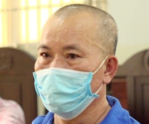 'Yêu râu xanh' hiếp dâm bé gái 6 tuổi, cho 2.000 đồng để 'bịt miệng'