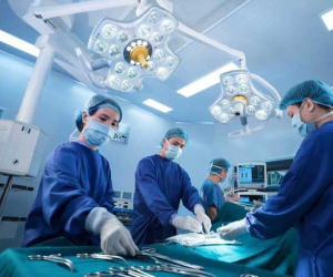 Đau bụng và sụt cân 2 tháng, người phụ nữ phải cắt thận vì khối ung thư to như quả bưởi