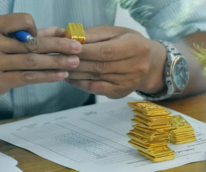 Giá vàng hôm nay 22-6: Bật tăng mạnh mẽ, dòng tiền quay lại thị trường