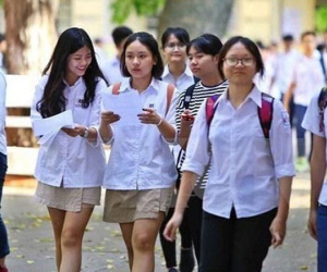 Điểm chuẩn trường chuyên Khoa học Tự nhiên thấp kỷ lục