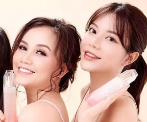 Con gái 'cô Xuyến' Hoàng Yến có chia sẻ đặc biệt khi mẹ bị chồng cũ đánh, ai ngờ nhắc hẳn đến chuyện người thứ 3!