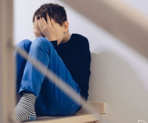 Có một kiểu 'giáo dục tội lỗi', trông qua thì rất hiệu quả nhưng thực ra giết dần giết mòn con mình, rất nhiều cha mẹ mắc phải