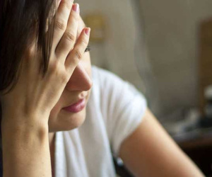 Thư kí riêng của chồng vác bụng bầu đến ăn vạ, tôi lấy ra tờ chứng nhận khiến cô ả tái mét mặt vội 'chuồn' gấp