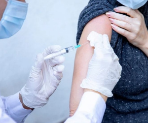 Chuyên gia New Zealand: Vaccine Covid-19 thế hệ hai của Trung Quốc có thể tốt hơn Pfizer