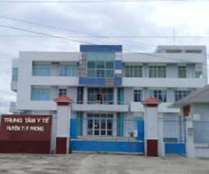 Phó Giám đốc Trung tâm Y tế mắc Covid-19 nhưng không khai báo lịch trình
