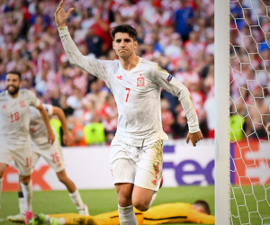Tây Ban Nha hạ Croatia sau 120 phút 'điên rồ', Morata ghi siêu phẩm trong trận cầu 8 bàn thắng
