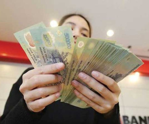 Soi lượng nhân viên và chi phí quản lý của ‘big 4’ ngân hàng Việt