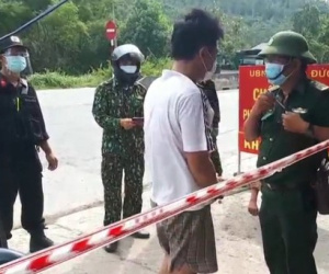 Xin ra ngoài khu phong tỏa để mua thuốc cho cha bệnh nặng, thanh niên lại mua ma túy về sử dụng