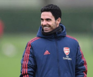 Arsenal chuẩn bị đón liền 2 tân binh