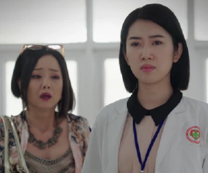 Cây táo nở hoa: Lộ chuyện 10 năm trước khiến Châu căm hận mẹ, vợ Phong cực gắt khi đòi dí đầu đồng nghiệp vào... bồn cầu