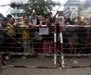 Myanmar trả tự do cho hàng nghìn người biểu tình
