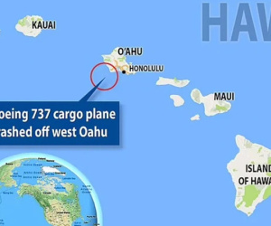 Máy bay Boeing 737 lao xuống biển vì hỏng động cơ