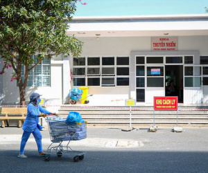 Bến Tre có ca dương tính nCoV đầu tiên là bé trai 7 tuổi