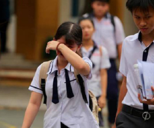 Nữ sinh bị mẹ bắt quỳ giữa sân trường vì không đỗ lớp 10 chính thức lên tiếng, hé lộ gia cảnh thương tâm