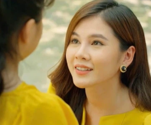 Mùa hoa tìm lại: Vợ Đồng sang chảnh nhất phim nhưng vừa xuất hiện đã đánh con gái sau vài năm bỏ chồng theo trai
