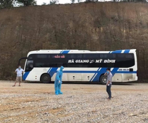 Hà Nội phát hiện 20 người liên quan ca F0 trèo tường trốn viện tại Bắc Giang, đến bến xe Mỹ Đình bắt xe khách về quê