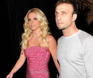 Nóng: Britney Spears sẽ chính thức giải nghệ, quản lý lâu năm nộp đơn từ chức sau khi bị tố cáo thông đồng bóc lột nữ ca sĩ