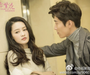 Hải thượng phồn hoa: Fan tức giận ném đá vì Đậu Kiêu 'mất hết IQ', lại còn cặp kè gái gú làm buồn Lý Thấm