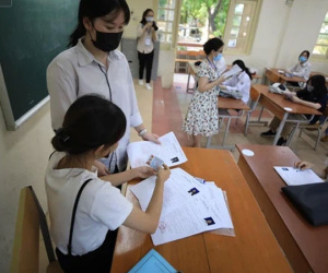 Hơn 1 triệu thí sinh làm thủ tục thi tốt nghiệp THPT 2021, 'cuộc chiến' chính thức bắt đầu
