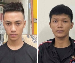 Nhân viên cửa hàng tráo rượu của khách mang đi bán
