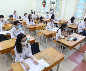 Đề thi môn Toán tốt nghiệp THPT 2021 chính thức: Thí sinh kêu dễ, toàn 8 - 9 - 10