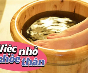 Trước khi đi ngủ, ngâm chân với loại lá này có thể chữa 5 loại bệnh nhiều người mắc
