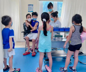 Ốc Thanh Vân đưa bé Lavie đi cùng gia đình làm một việc quan trọng, giữ đúng lời hứa trọn vẹn với cố NS Mai Phương