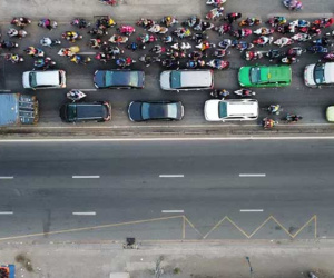 'Căng thẳng' đường về miền Tây sáng 7-7, vì nhiều tài xế ở TP HCM không có giấy xét nghiệm