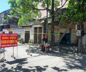 Sau triệu chứng sốt và mệt, bé 2 tuổi có kết quả dương tính SARS-CoV-2