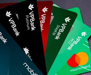 Khách hàng tố bị cán bộ VP Bank lừa mở thẻ rồi chiếm đoạt 1 tỷ đồng
