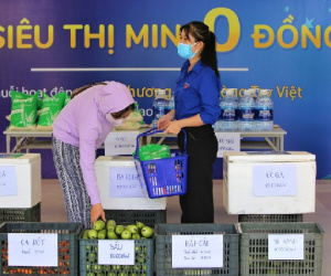 Ấm lòng 'Siêu thị 0 đồng' lan tỏa tình người giữa mùa dịch tại Đà Nẵng
