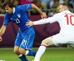 Lịch sử đối đầu Italia vs Anh: Binh đoàn thiên thanh là nỗi kinh hoàng của Tam sư