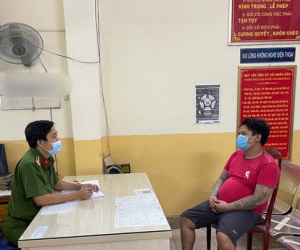 Người đàn ông say xỉn gây ra vụ cháy khiến nhiều căn nhà bị thiêu rụi ở TP.HCM khai gì?