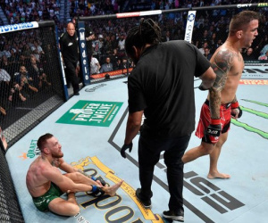 Conor McGregor được chuyển gấp tới viện sau chấn thương gãy chân kinh hoàng, tiến hành phẫu thuật vào ngày 12/7