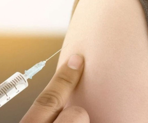 Người bị viêm gan B hoặc viêm gan C có nên tiêm phòng Covid-19?