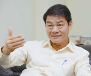 Tỷ phú USD kín tiếng hàng đầu Việt Nam rút hết khỏi thương vụ lớn