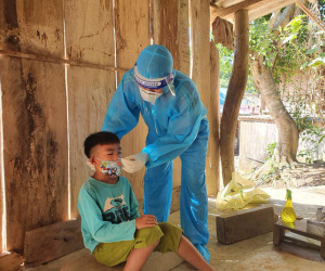 Nghệ An: Ông ngoại dương tính sau khi cháu gái mắc Covid-19