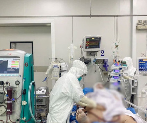 Được điều trị tại nhà, người dân TP HCM tự mua thuốc chữa Covid-19: Chuyên gia cảnh báo hậu quả