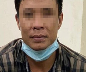 Bé gái nhẹ dạ bị gã hàng xóm nửa đêm dụ vào phòng 'làm trò vợ chồng'