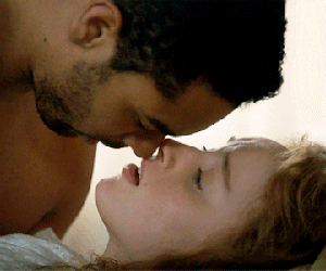 Phim 19+ Nevertheless: Han So Hee và Song Kang ôm ấp, đùa giỡn tình tứ dù chưa vào cảnh quay