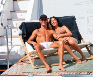 Có gì bên trong biệt thự xa hoa giá tới 320 triệu đồng/đêm mà Cristiano Ronaldo chọn để nghỉ dưỡng cùng gia đình?
