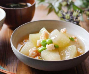 Loại quả bán rất rẻ ở Việt Nam vào mùa hè nhưng công dụng sánh ngang linh chi