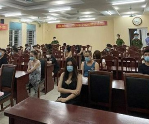 Hàng chục 'dân chơi' mở tiệc ma túy trong quán hát ở Hải Dương