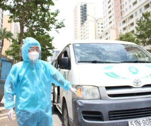 Cuộc chiến cân não sau vô lăng của tài xế vận chuyển bệnh nhân Covid-19