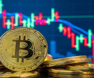 Hoảng loạn khi Bitcoin lao dốc mạnh, về ngưỡng 30.000 USD