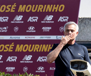 Mourinho dùng công nghệ để giám sát cầu thủ Roma