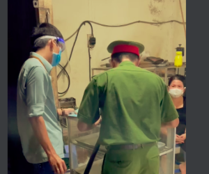 Xôn xao clip cán bộ nói 'bánh mì không phải thực phẩm' đi xử phạt cơ sở sản xuất bánh mì