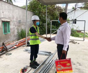 Vụ 'Bánh mì không phải hàng thiết yếu': Phó Chủ tịch phường Vĩnh Hòa gặp và xin lỗi anh Trần Văn Em